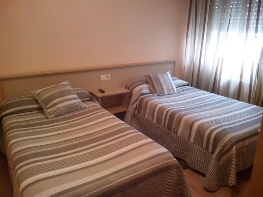 Pension Las Palmeras Lalín 部屋 写真